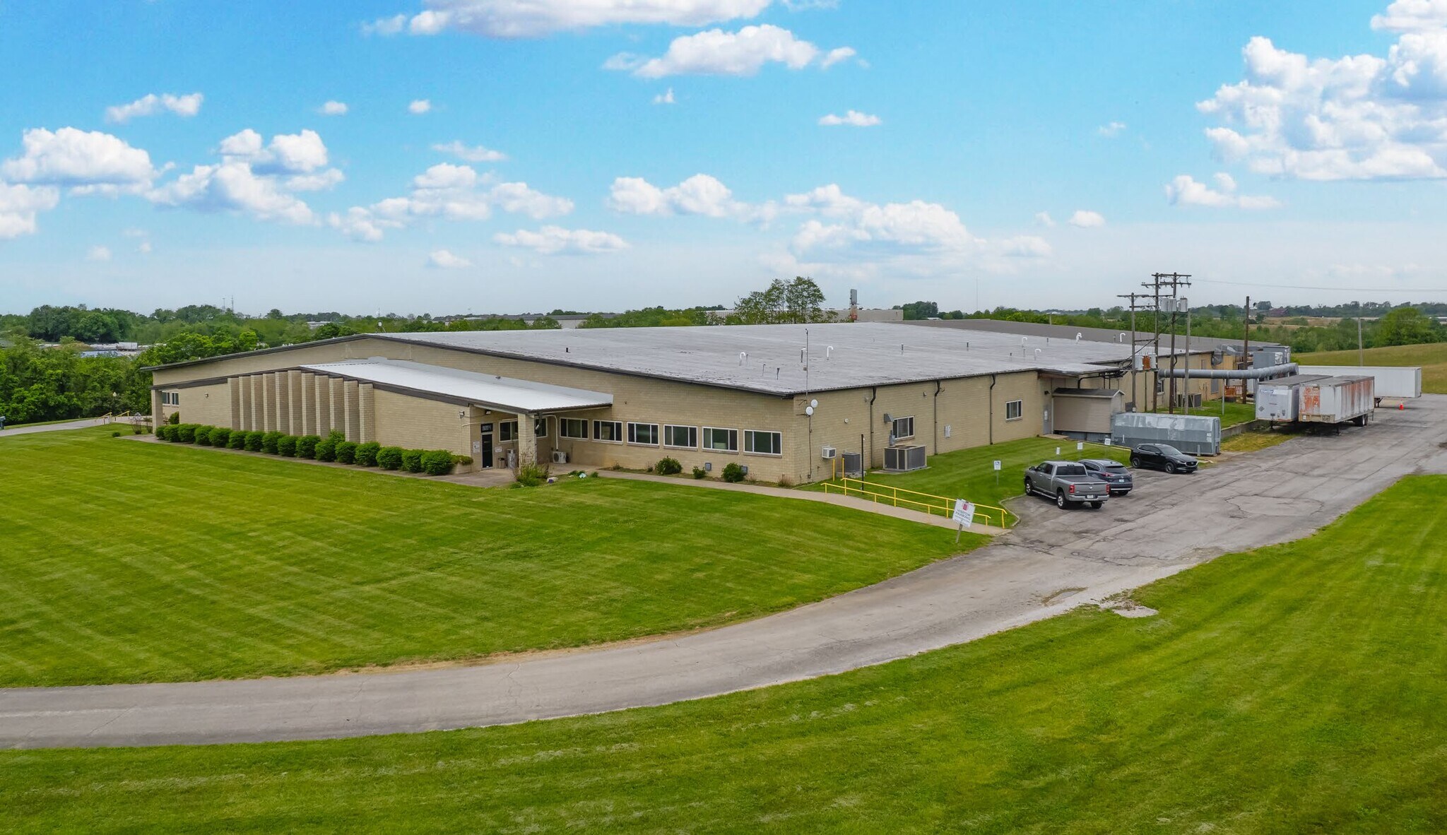 2671 Owingsville Rd, Mount Sterling, KY à vendre Photo de l’immeuble– Image 1 sur 4
