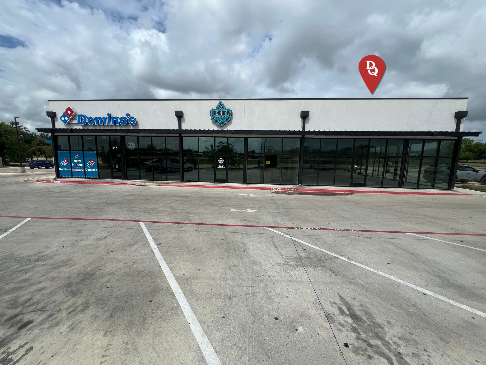 247 West Village Rd, Salado, TX à louer Photo principale– Image 1 sur 9