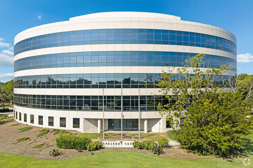 2400 Presidents Dr, Montgomery, AL à vendre - Photo de l’immeuble – Image 1 sur 32
