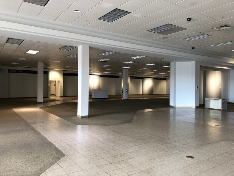22940-23010 Sussex Hwy, Seaford, DE à louer - Photo intérieure – Image 3 sur 18