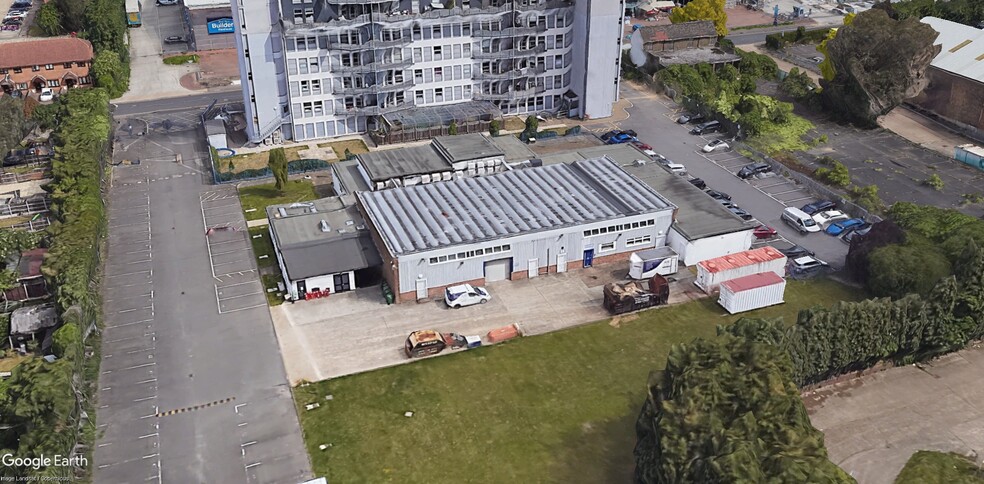 22-42 Freshwater Rd, Dagenham à louer - Photo de l’immeuble – Image 2 sur 3
