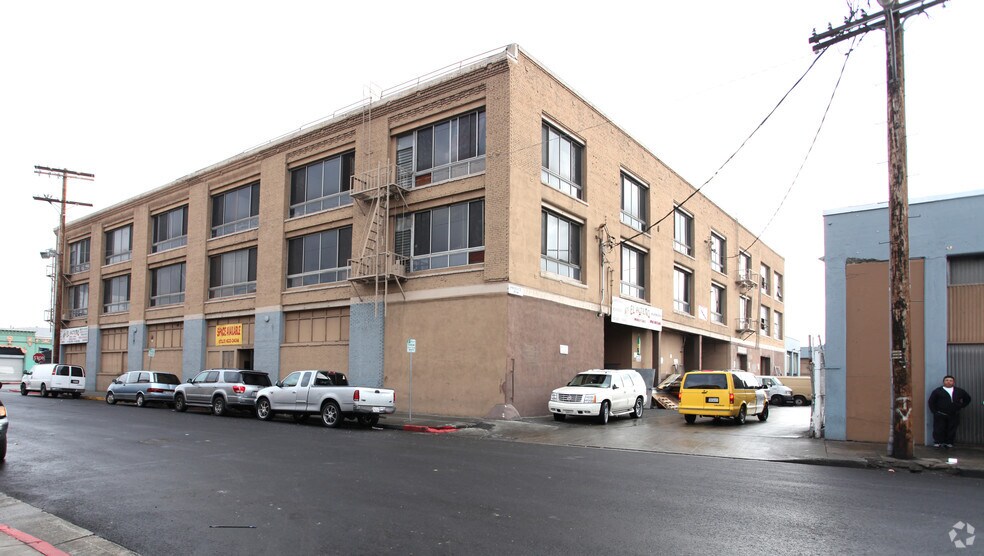 810 Kohler St, Los Angeles, CA à louer - Photo de l’immeuble – Image 3 sur 12