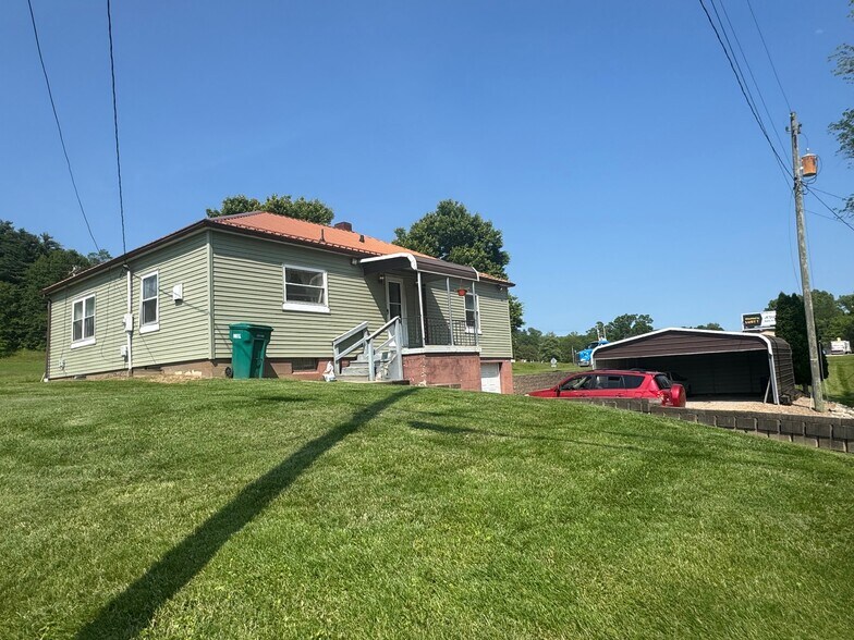 20 Kopchak Rd, Zanesville, OH à vendre - Photo de l’immeuble – Image 3 sur 17