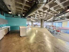 1100 Main St, Kansas City, MO à louer Photo intérieure– Image 2 sur 7