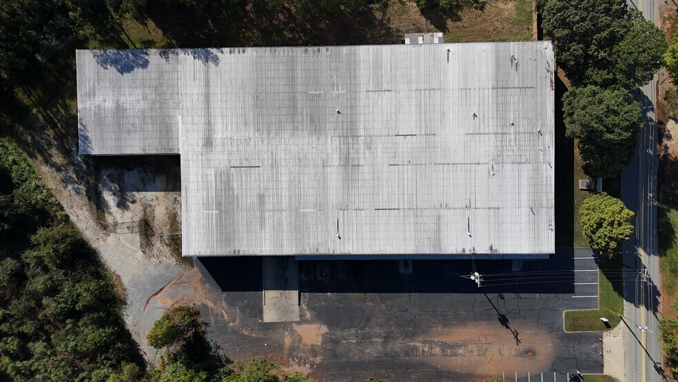 4601 Lewis Rd, Stone Mountain, GA à louer - Photo de l’immeuble – Image 3 sur 19