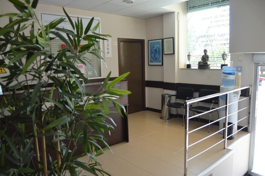 View Photo