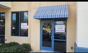 510 County Road 466, Lady Lake, FL à louer Photo intérieure– Image 2 sur 22