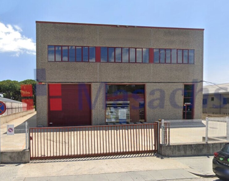 Industriel/Logistique dans Santa Perpètua de Mogoda, Barcelona à louer - Photo de l’immeuble – Image 3 sur 3