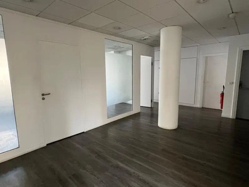 92 Rue Edouard Vaillant, Levallois-Perret à louer Photo intérieure– Image 1 sur 4