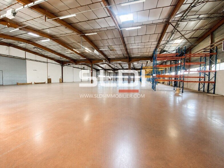 Industriel/Logistique dans Saint Georges D Esperanche à vendre - Photo intérieure – Image 3 sur 6