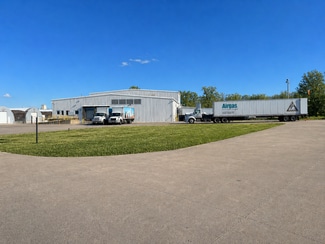 Plus de détails pour 2230 Stewart Rd, Muscatine, IA - Local d’activités à vendre
