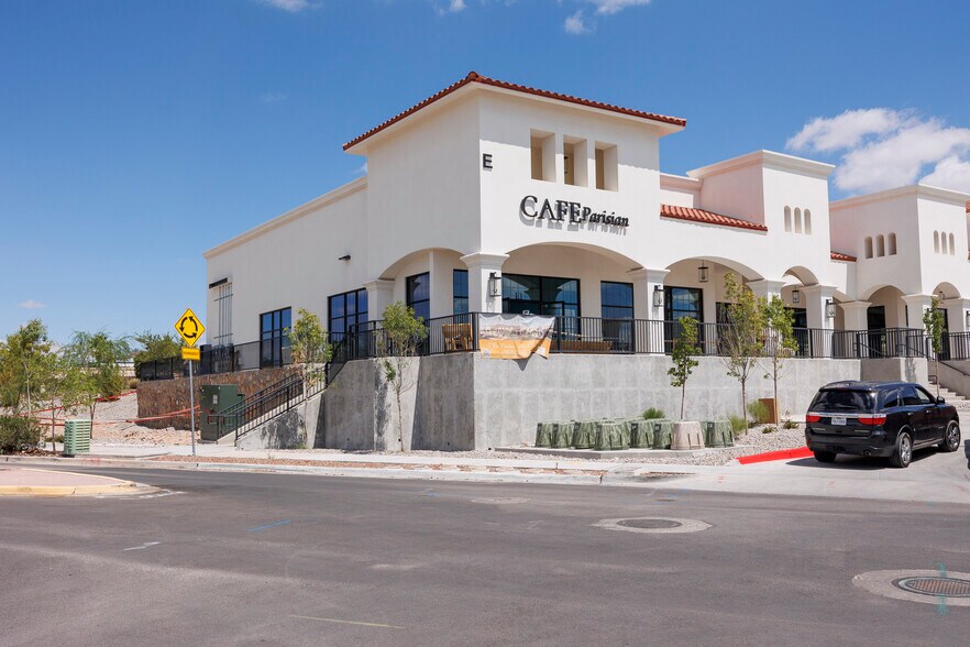 7451 Paseo Del Norte Blvd, El Paso, TX à vendre - Photo principale – Image 1 sur 2