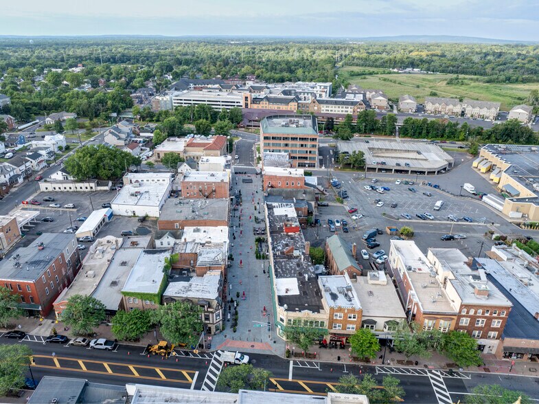 39-43 West Main Street St, Somerville, NJ à vendre - Photo de l’immeuble – Image 2 sur 14