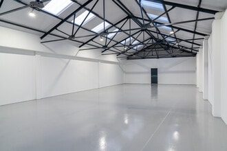 23 Crown Rd, Enfield à louer Photo intérieure– Image 2 sur 2