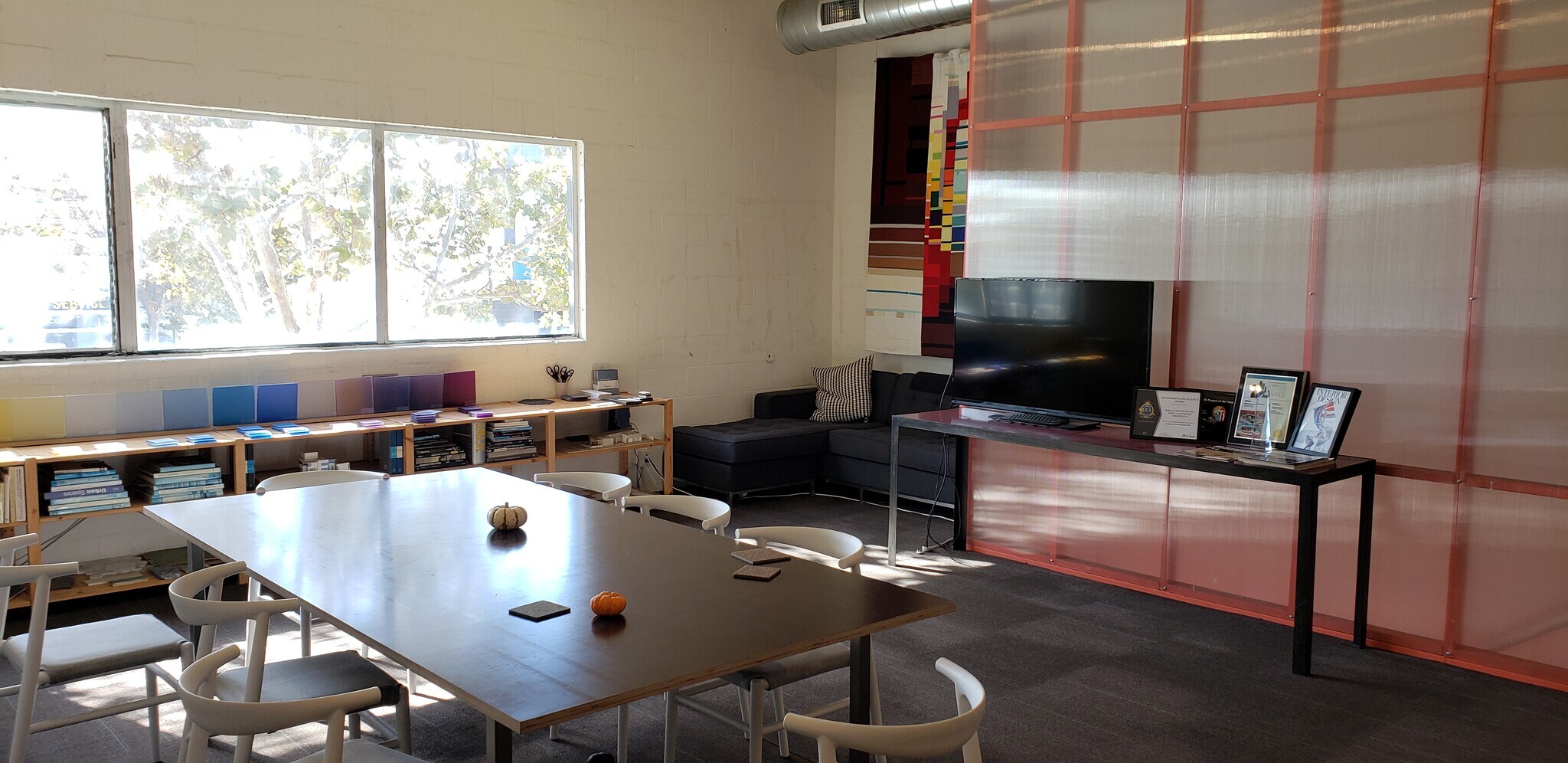 11533 W Pico Blvd, Los Angeles, CA à louer Photo principale– Image 1 sur 4