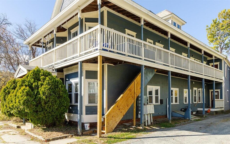 5-9 Merchant St, North Walpole, NH à vendre - Photo de l’immeuble – Image 2 sur 19