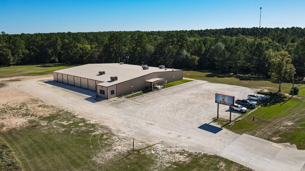 6900 US Highway 190 W, Livingston, TX à vendre - Photo de l’immeuble – Image 1 sur 14