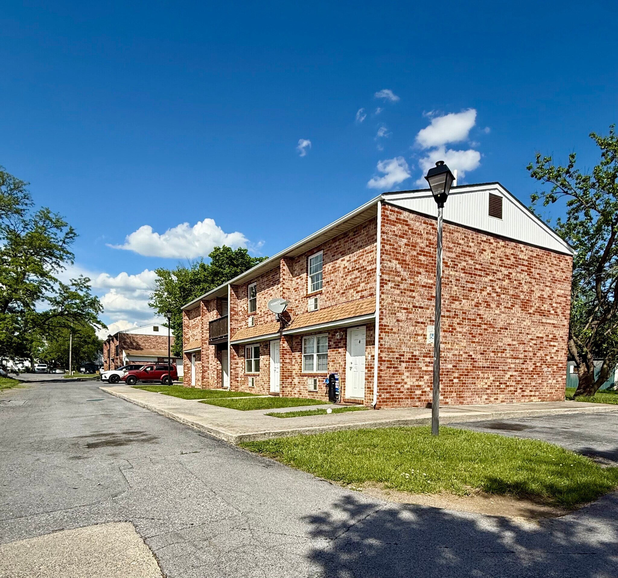 48-60 Janice St, Martinsburg, WV à vendre Photo principale– Image 1 sur 34