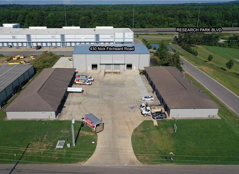 430 Nick Fitcheard Rd NW, Huntsville, AL à louer - Photo de l’immeuble – Image 3 sur 6