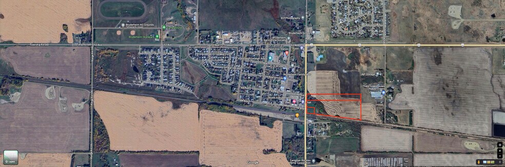 4703 47 St, Bruderheim, AB à vendre - Photo principale – Image 2 sur 6