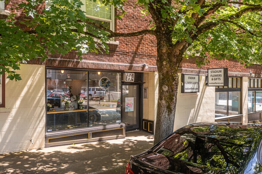 1539-1541 W Burnside St, Portland, OR à vendre - Photo de l’immeuble – Image 3 sur 51