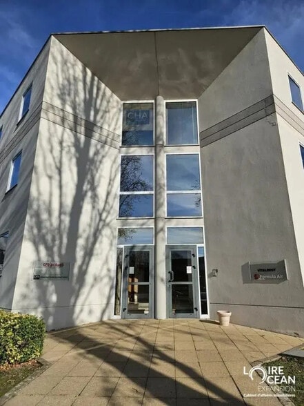 Bureau dans Saint-Herblain à louer - Photo de l’immeuble – Image 1 sur 10