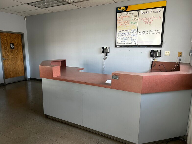 7427 Indianapolis blvd, Hammond, IN à louer - Photo intérieure – Image 3 sur 10