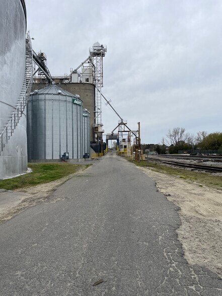 Lake Phelps Grain Storage portefeuille de 2 biens à vendre sur LoopNet.fr - Photo de l’immeuble – Image 3 sur 3