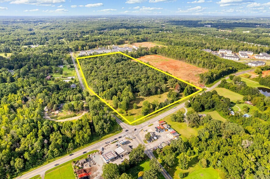 563 NC Hwy 61, Gibsonville, NC à vendre - Photo de l’immeuble – Image 1 sur 18