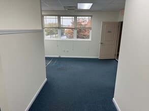 7 Pelican Dr, Bayville, NJ à louer Photo intérieure– Image 2 sur 7