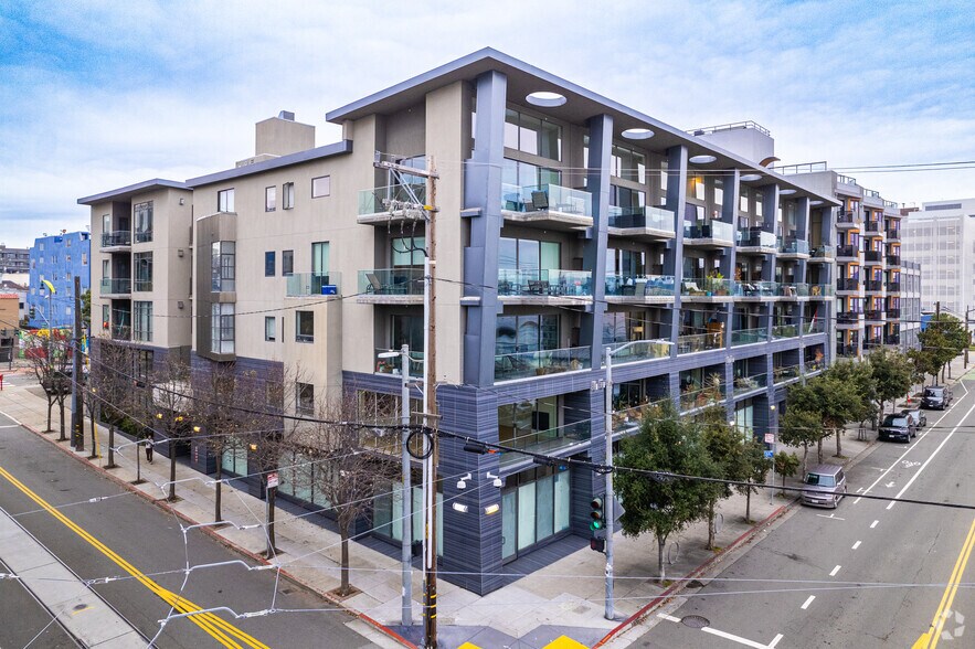 680 Illinois St, San Francisco, CA à louer - Photo principale – Image 1 sur 4