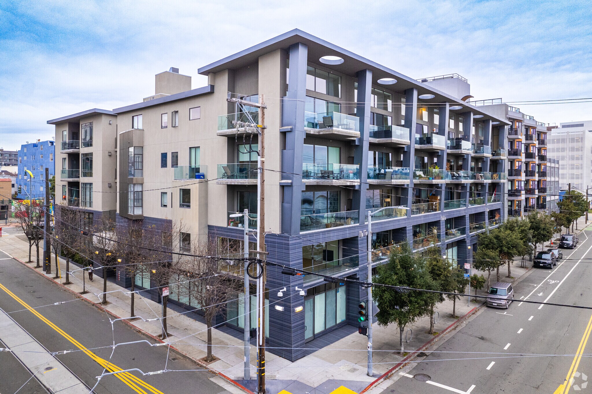 680 Illinois St, San Francisco, CA à louer Photo principale– Image 1 sur 5