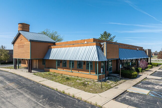 Plus de détails pour 1830 Pipestone Rd, Benton Harbor, MI - Local commercial à vendre