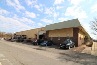 Plus de détails pour 1633 Republic Rd, Huntingdon Valley, PA - Industriel/Logistique à vendre
