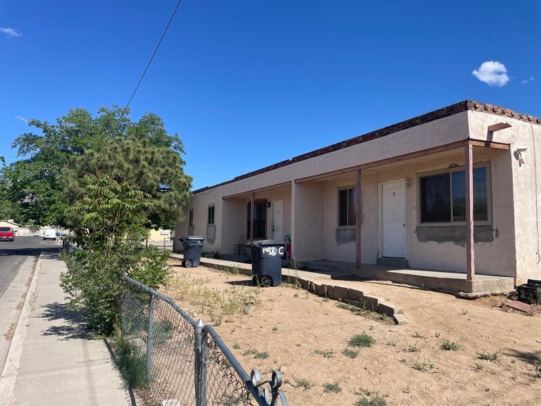145 Glorieta St NE, Albuquerque, NM à vendre - Photo de l’immeuble – Image 3 sur 8