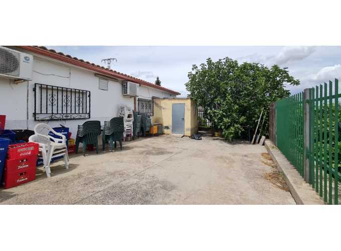 Local commercial dans Hormigos, Toledo à vendre - Photo de l’immeuble – Image 2 sur 29