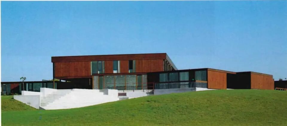 Bureau dans Châlons-en-Champagne à louer Photo de l’immeuble– Image 1 sur 8