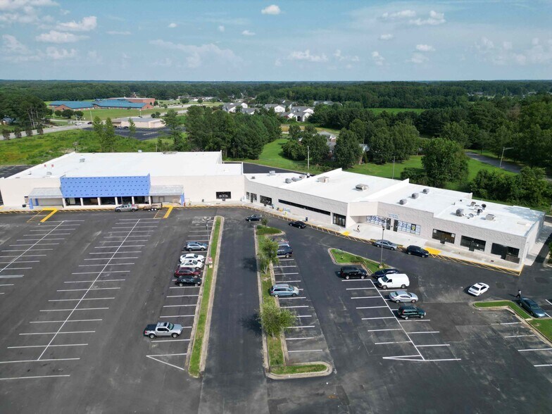 700 US Highway 301 E, Wilson, NC à louer - Photo de l’immeuble – Image 1 sur 7
