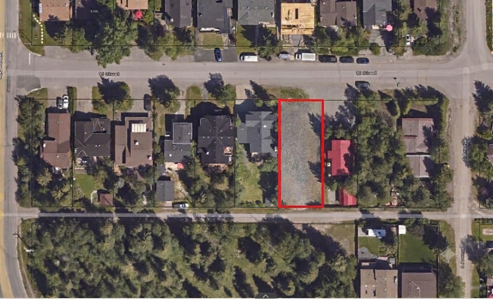 913 15 St, Canmore, AB à vendre - Autre – Image 2 sur 2