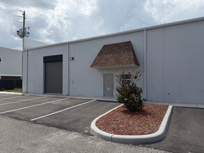 9224 130th Ave, Largo, FL à louer Photo intérieure– Image 1 sur 10