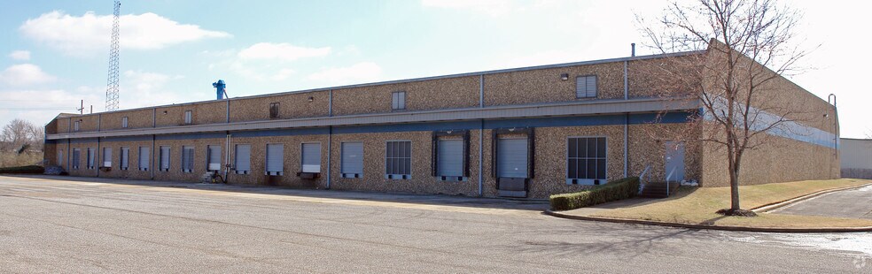 8901 First Industrial Dr, Southaven, MS à louer - Photo de l’immeuble – Image 2 sur 12