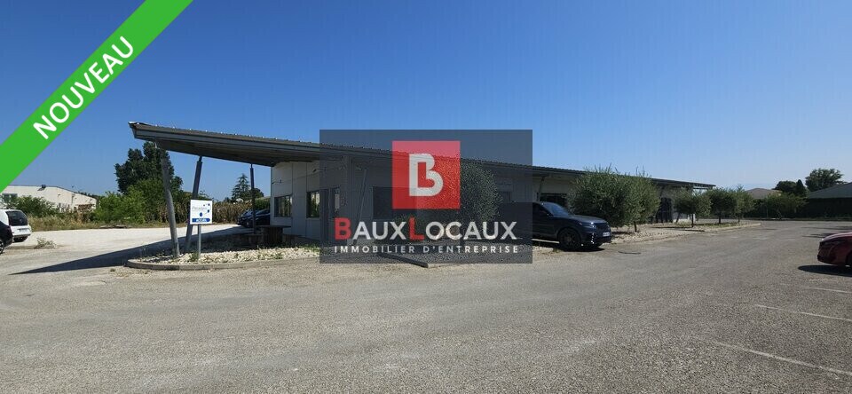 Bureau dans Entraigues-sur-la-Sorgue à louer Photo de l’immeuble– Image 1 sur 5