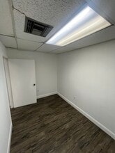 160 NW 176th St, Miami Gardens, FL à louer Photo intérieure– Image 1 sur 4
