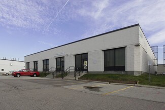 Plus de détails pour 1203 Fewster Dr, Mississauga, ON - Industriel/Logistique à louer
