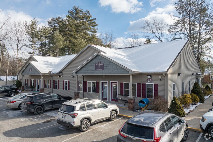 25 Daigle Ln, Sanford, ME à vendre - Photo principale – Image 3 sur 3