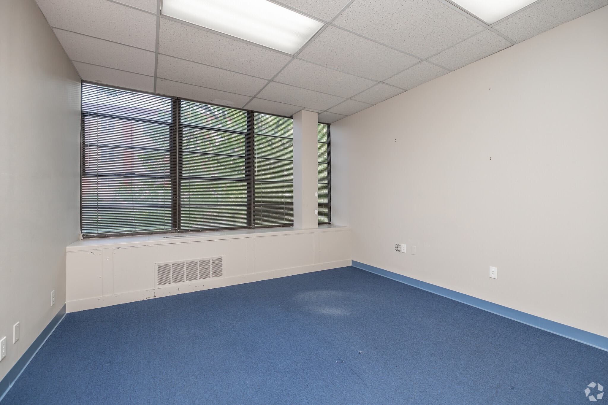 408 E 4th St, Bridgeport, PA à louer Photo intérieure– Image 1 sur 4
