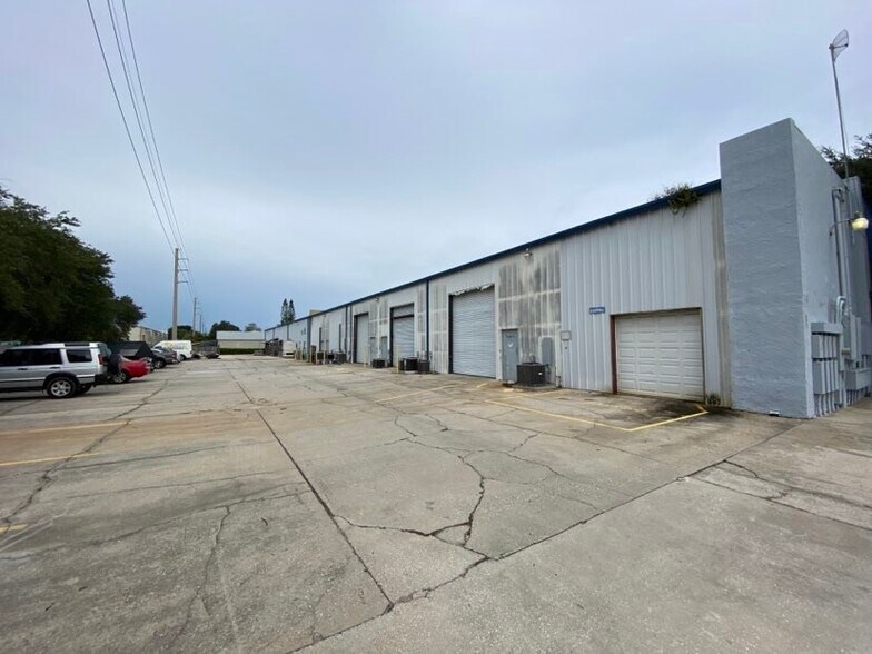 1912 44th Ave E, Bradenton, FL à louer - Photo de l’immeuble – Image 2 sur 2