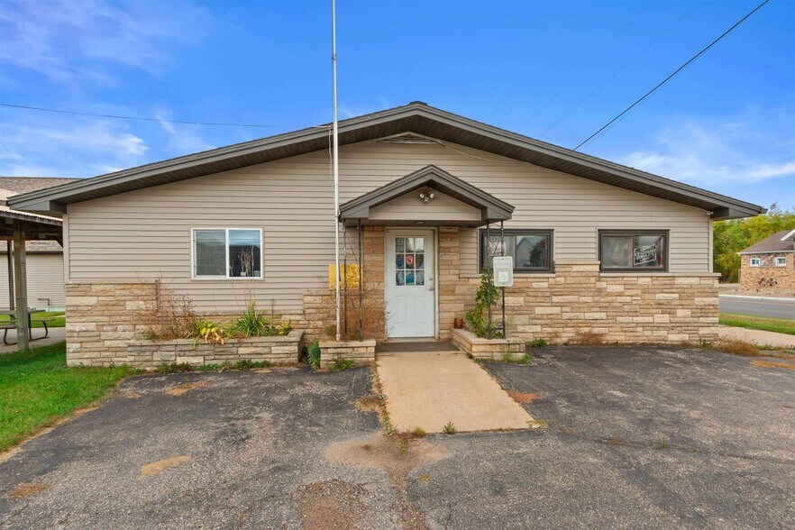 6805 State Highway 66, Custer, WI à vendre - Photo de l’immeuble – Image 2 sur 23