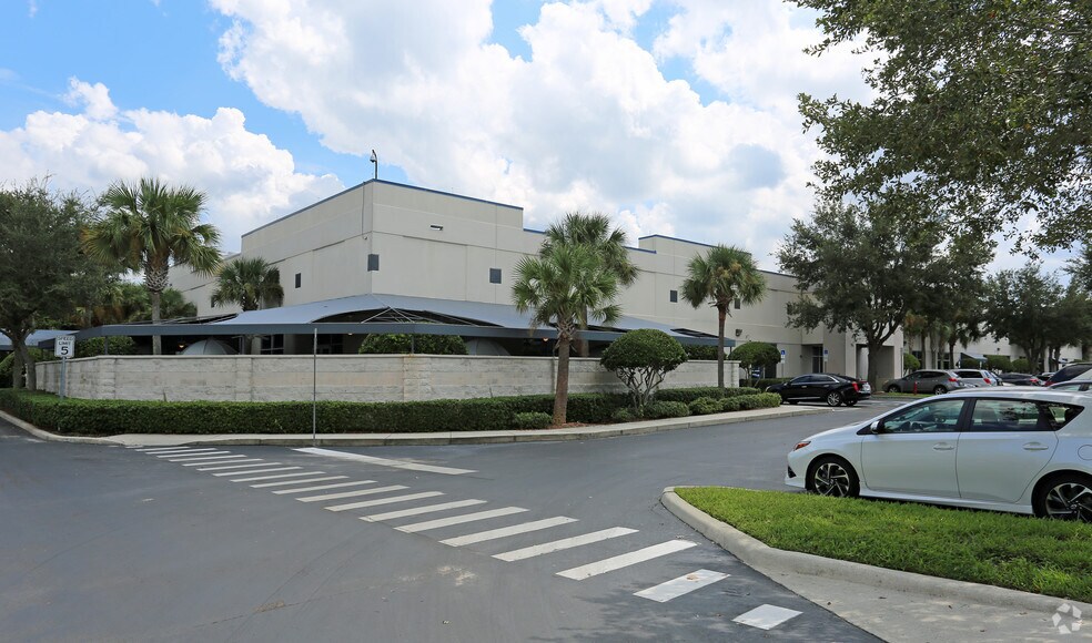 965 Keller Rd, Altamonte Springs, FL à vendre - Photo de l’immeuble – Image 3 sur 4