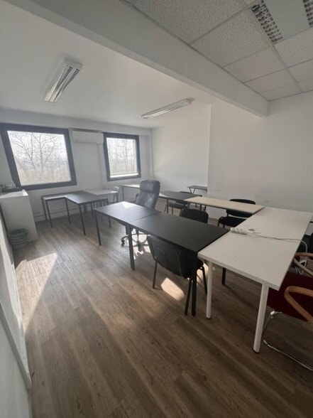 47 Allée De Riottier, Limas à louer - Photo intérieure – Image 2 sur 6